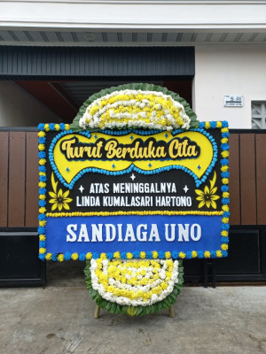 Papan Bunga Duka di Mejobo